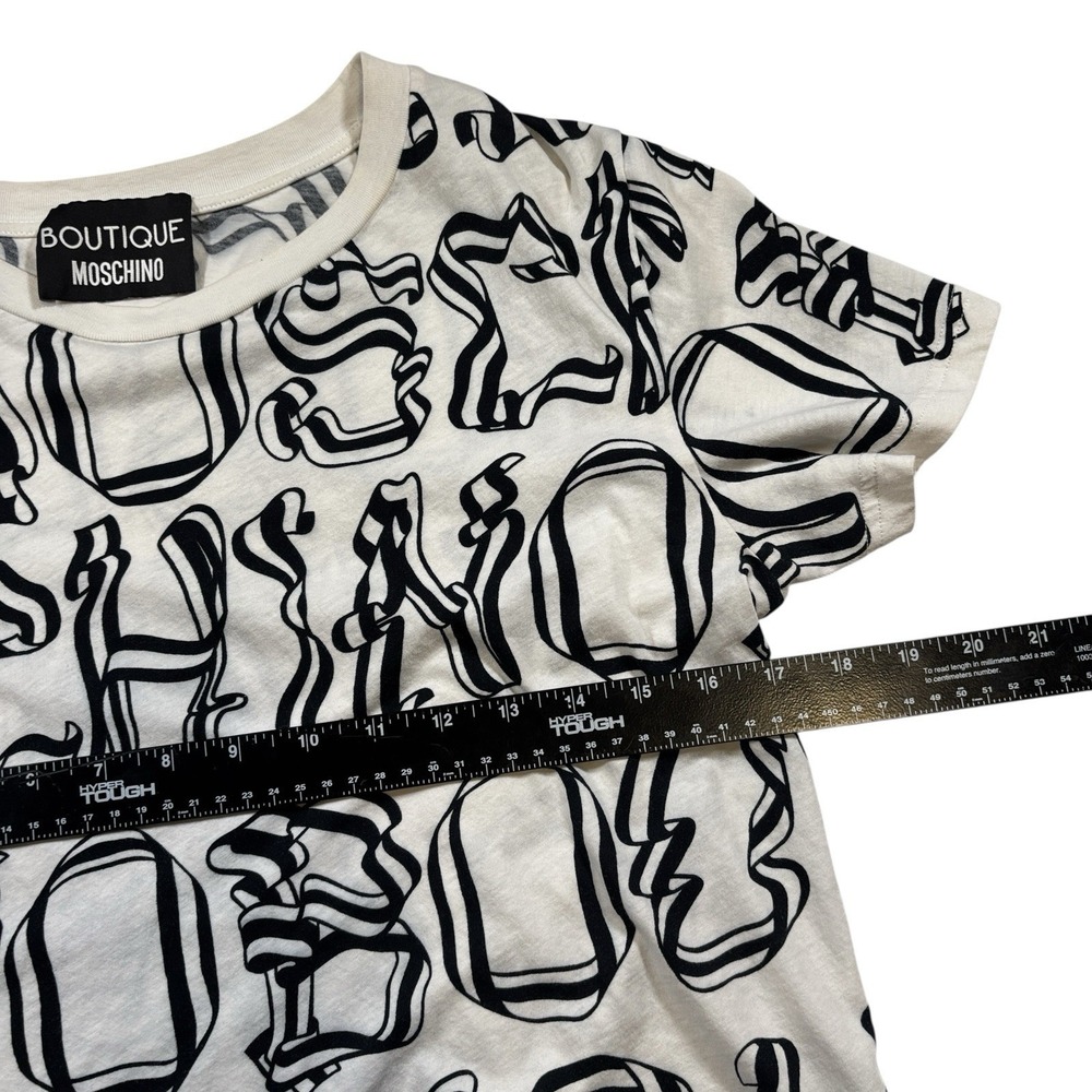 Moschino Boutique White Ribbon Logo All Over Tshirt‎ US 6 - Picture 3 of 8